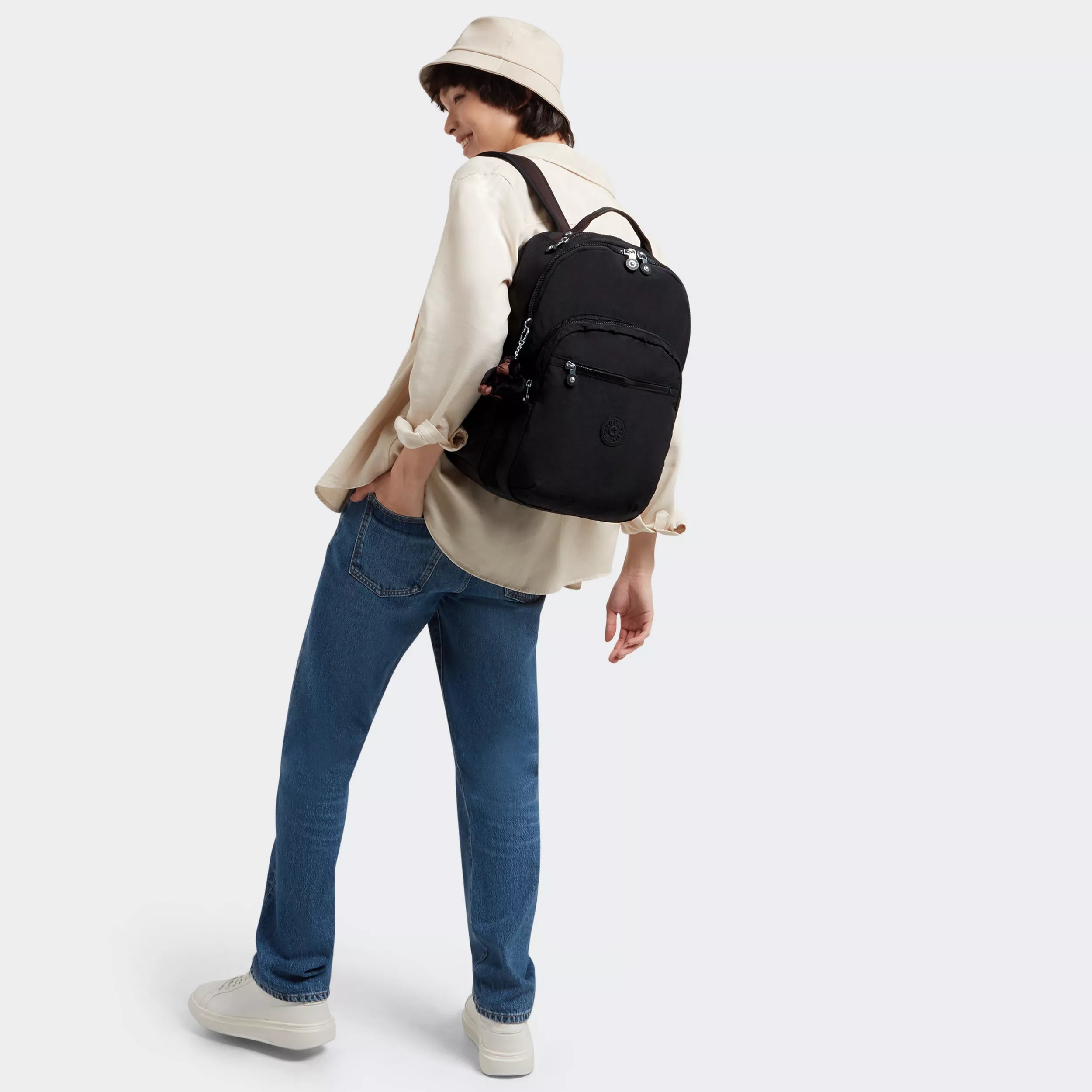 Seoul Large 15 Laptop Backpack - Image 2
